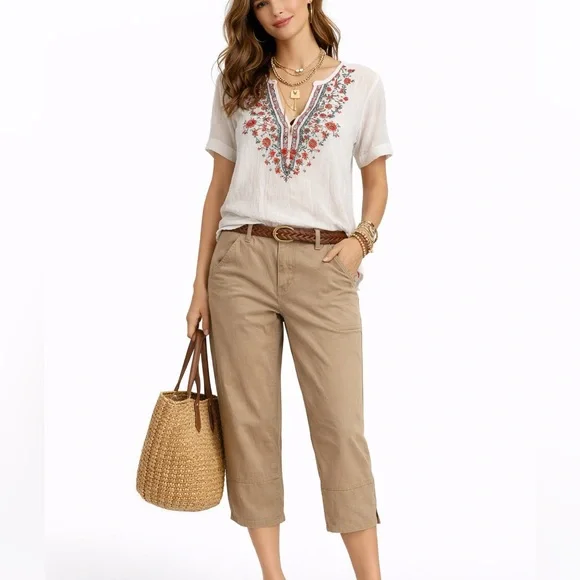 Tan Utility Capri Pants Size 8 NWT‎ - Picture 2 of 9